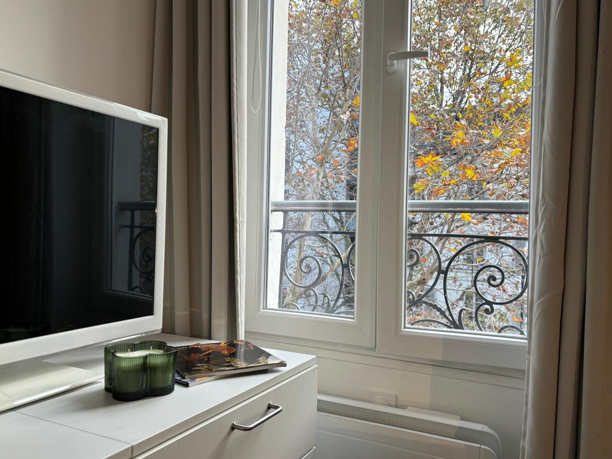 Clichy Studio Getaway - C70 París Exterior foto
